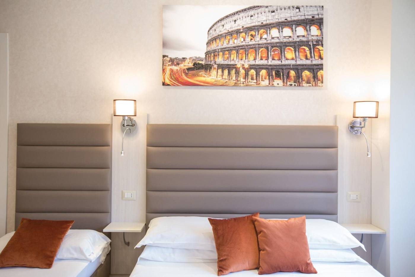 Vatican-City-Relais-Room-35