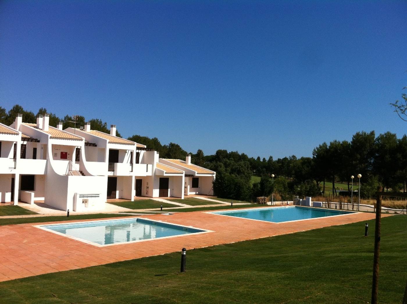 Alto-Fairways-Lobby-6