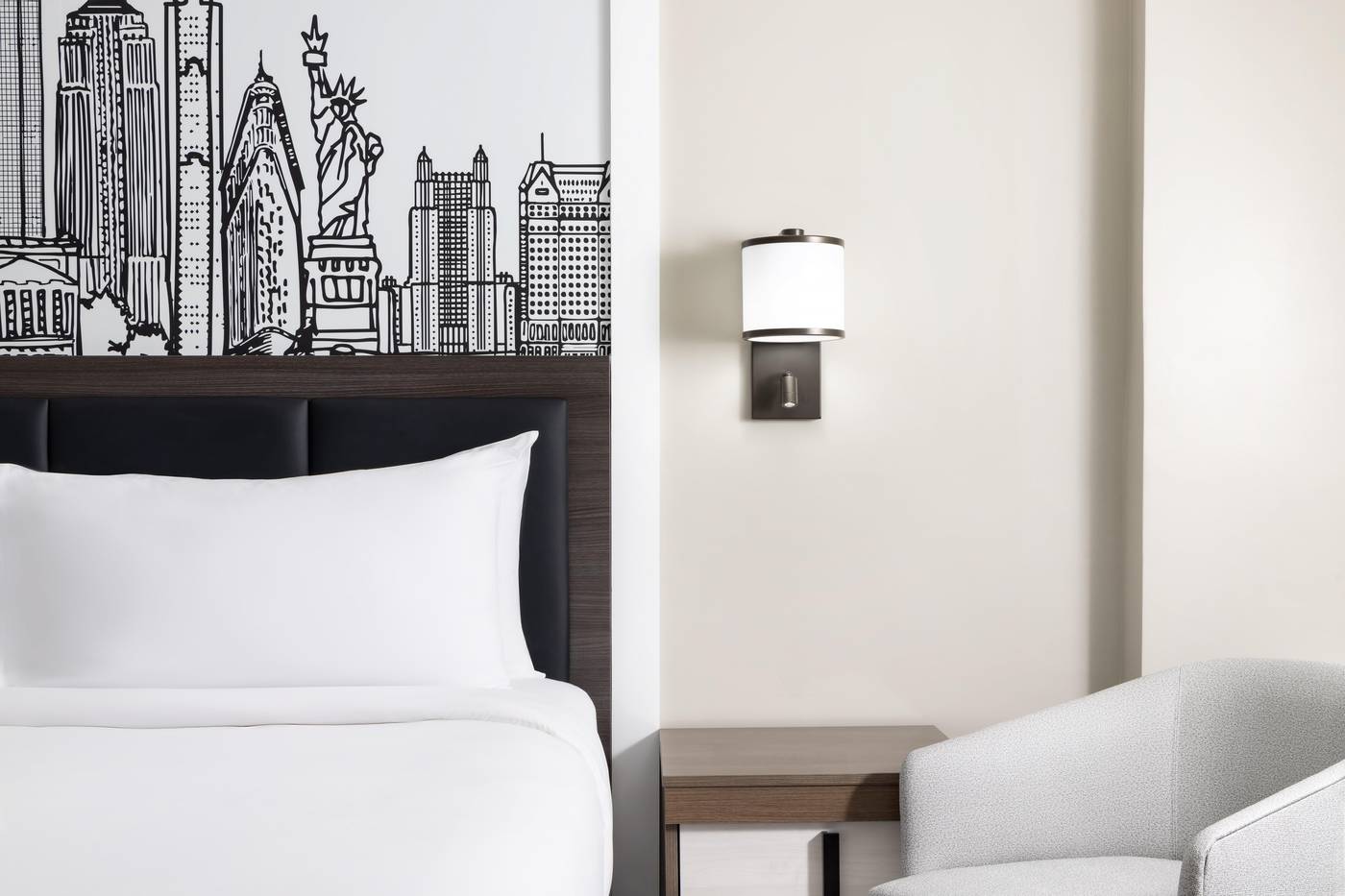 The-Manhattan-at-Times-Square-Hotel-Room-38