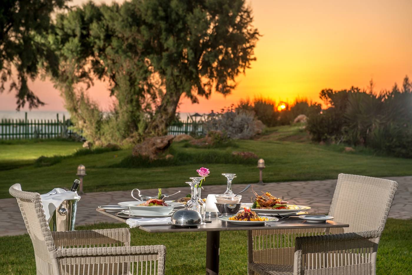 Bella-Beach-Restaurant-22