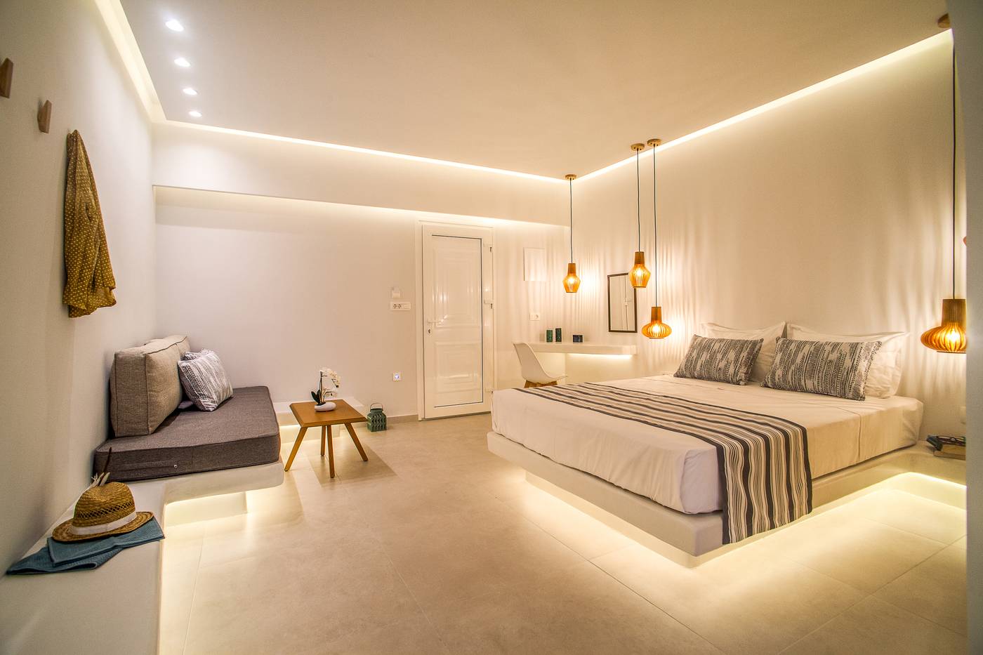 Margarenia-Studios-Room-21