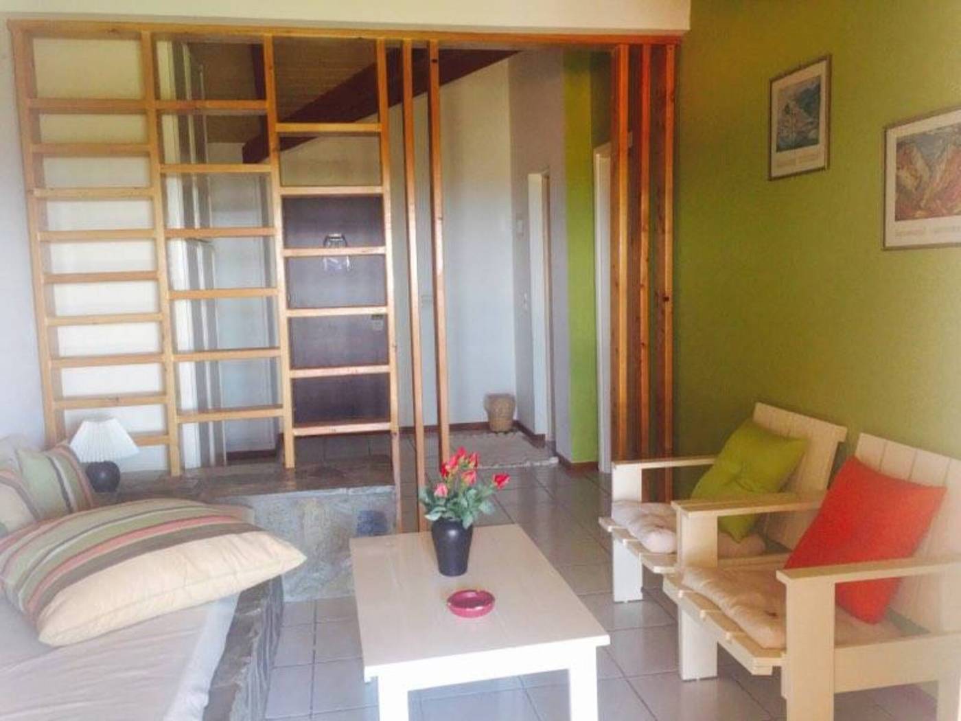 Hotel-Sunrise-Inn-Room-77