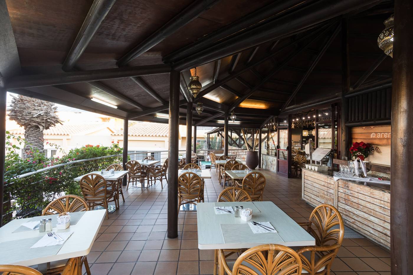 Arena-Suite-Restaurant-12