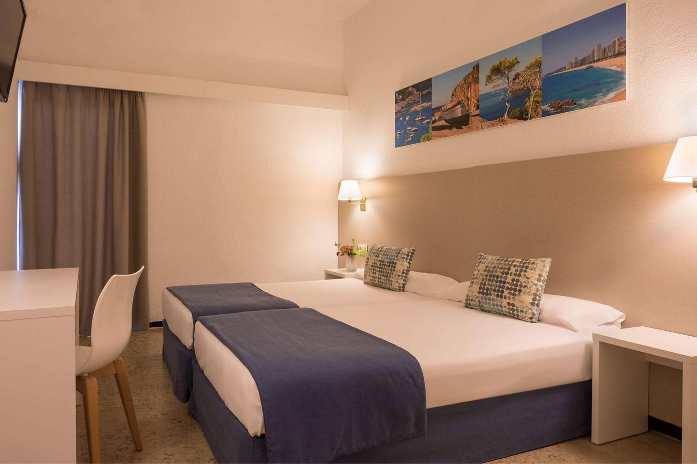 htop-Caleta-Palace-Room-16