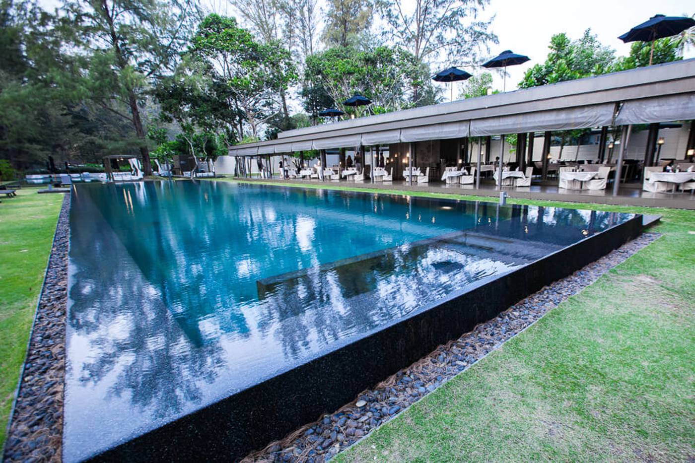 Sala Phuket Resort And Spa 6
