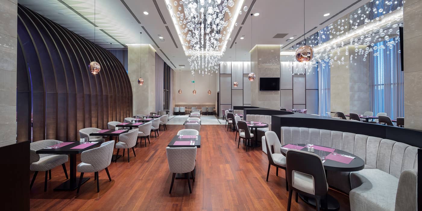 DoubleTree-by-Hilton-Istanbul-Umraniye-Restaurant-43