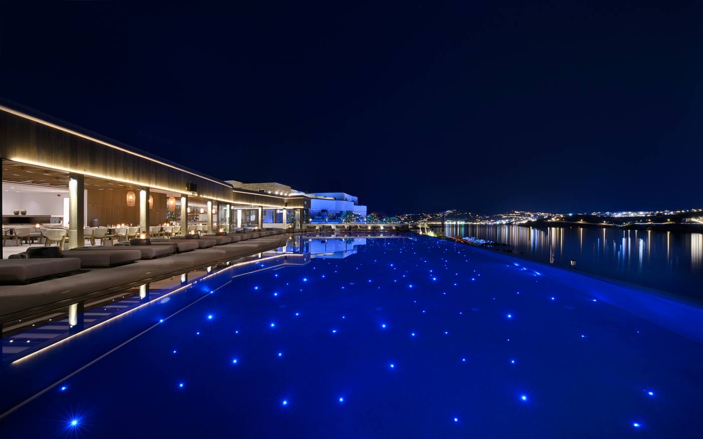 Aeonic-Suites---Spa-General-view-14