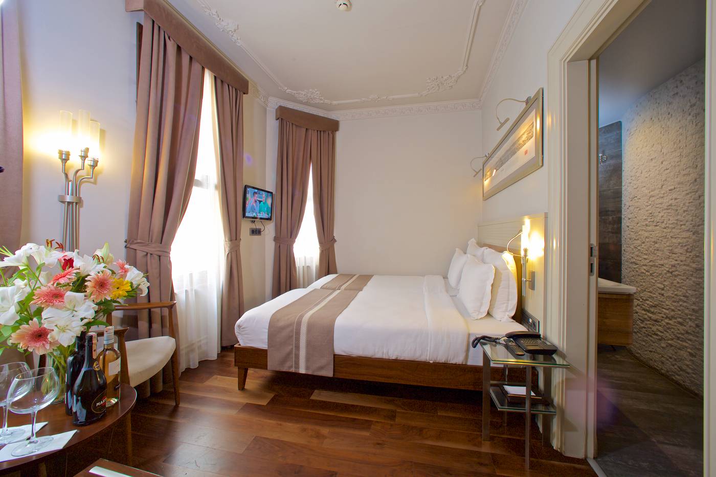 Taxim-Lounge-Hotel-Room-25