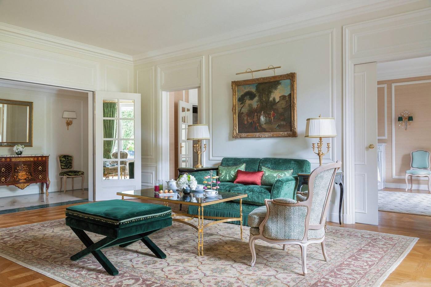 Le-Bristol-Paris-Room-7