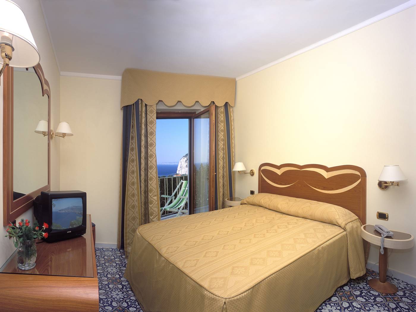 Albatros-Room-8