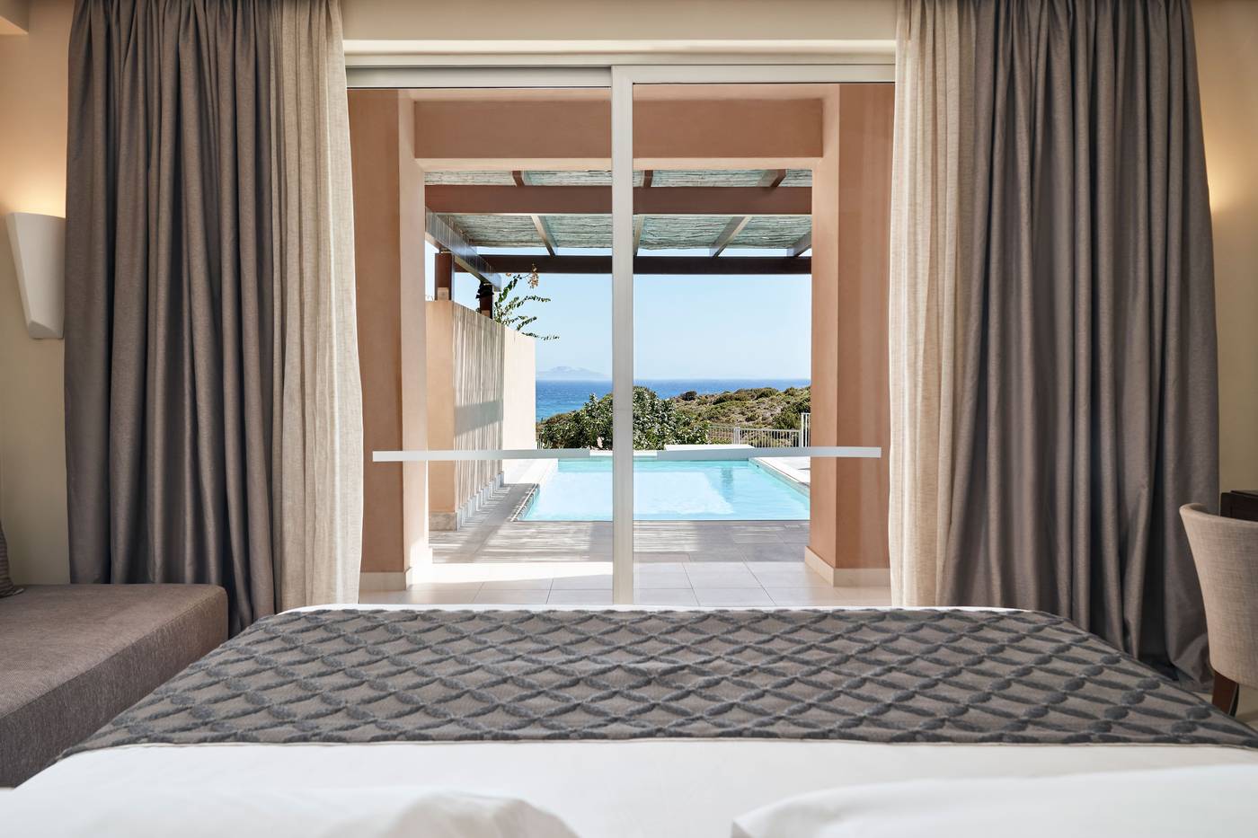 Helona-Resort-Room-23