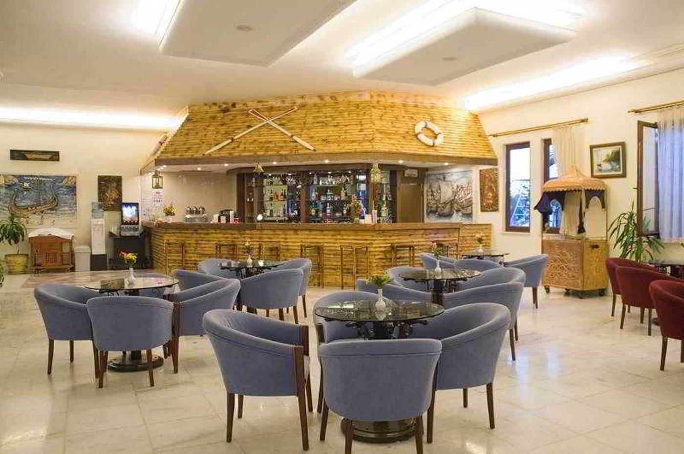 Sailor-s-Beach-Club-Lobby-15