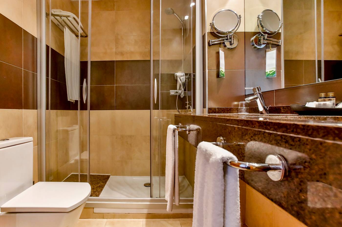 Desitges-Room-30