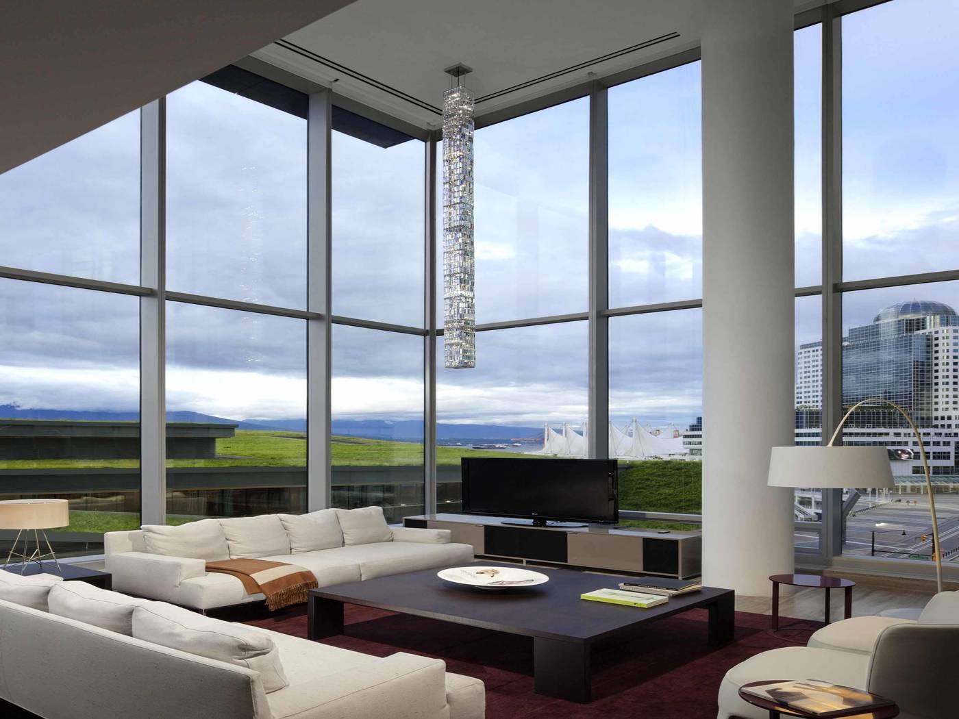 Fairmont-Pacific-Rim-Room-19