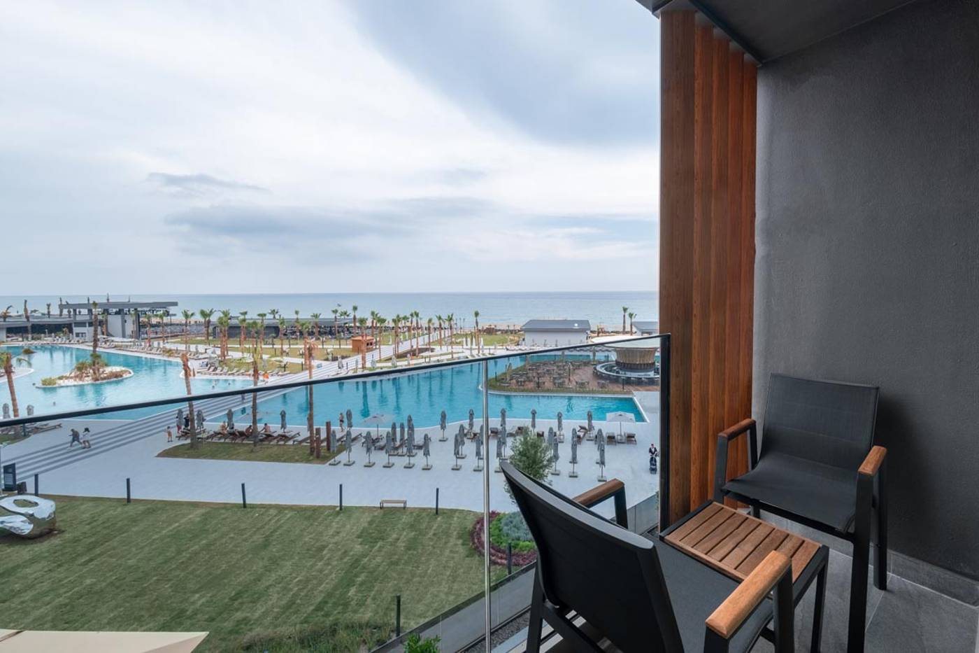 Nashira-Resort-Hotel---Aqua-Spa-Room-95