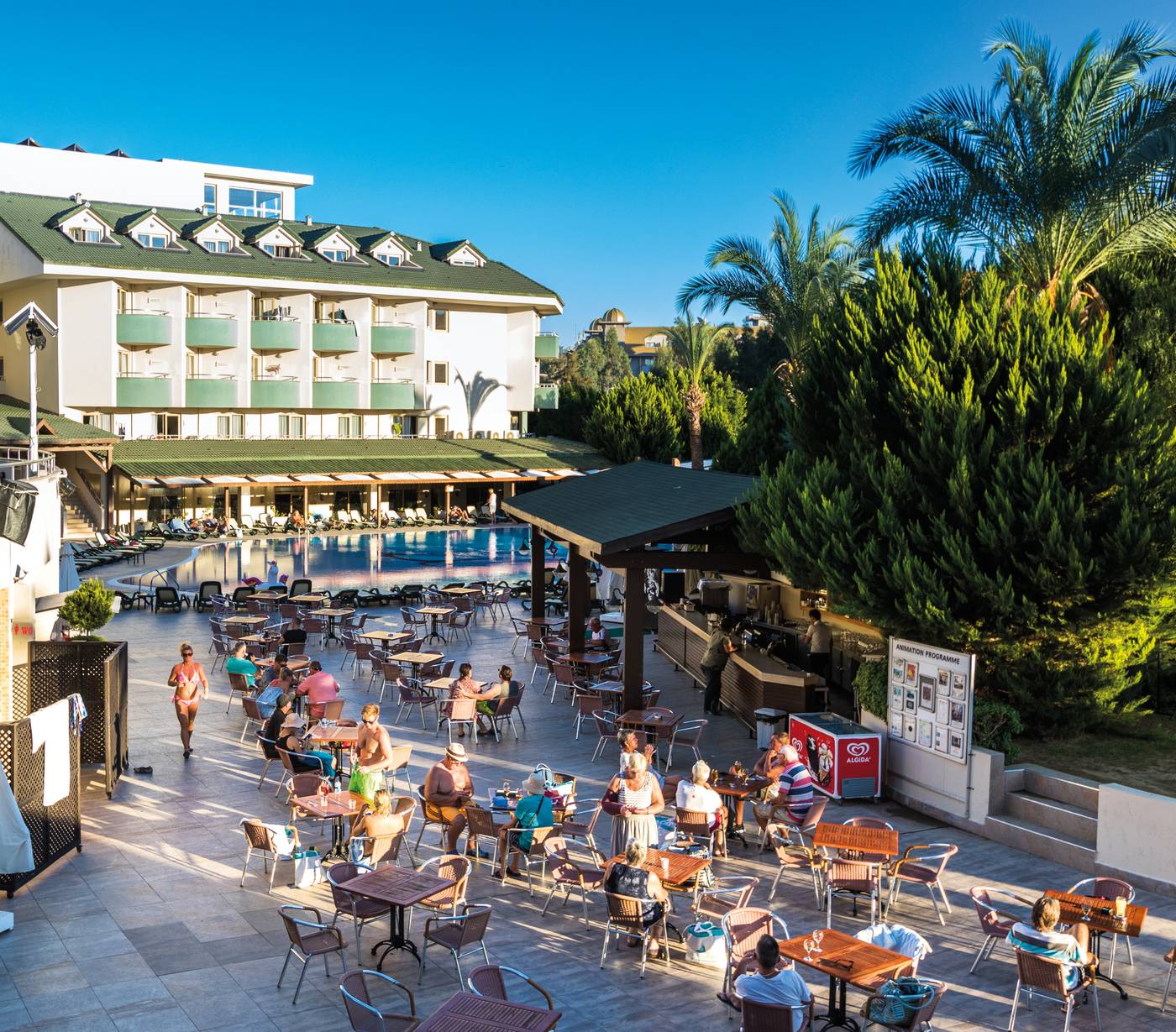 Side-Breeze-Hotel-Bar-9