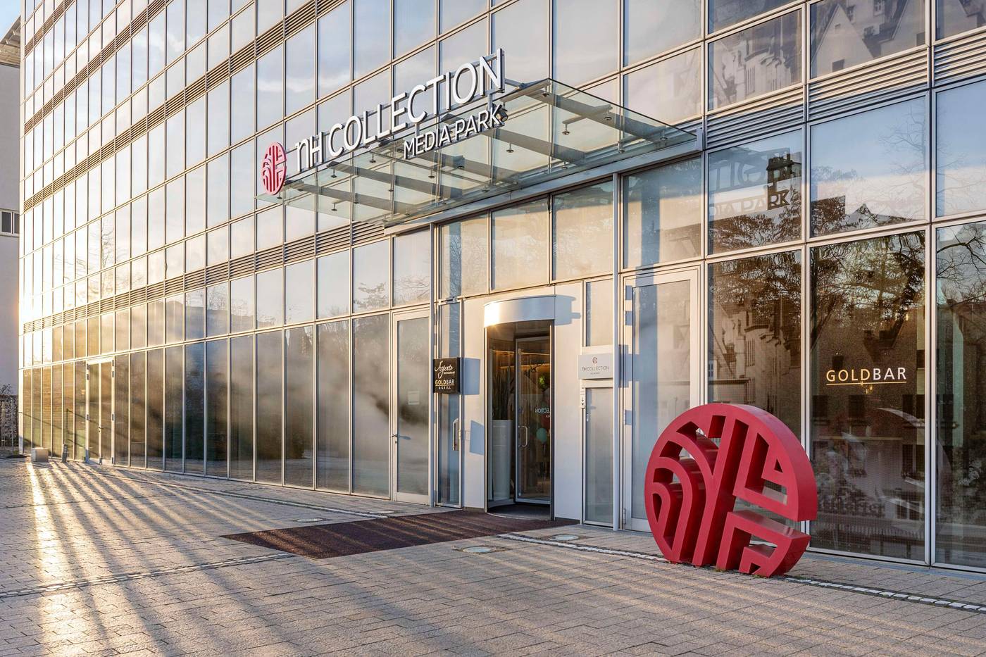 NH-Collection-Koln-Mediapark-General-view-1