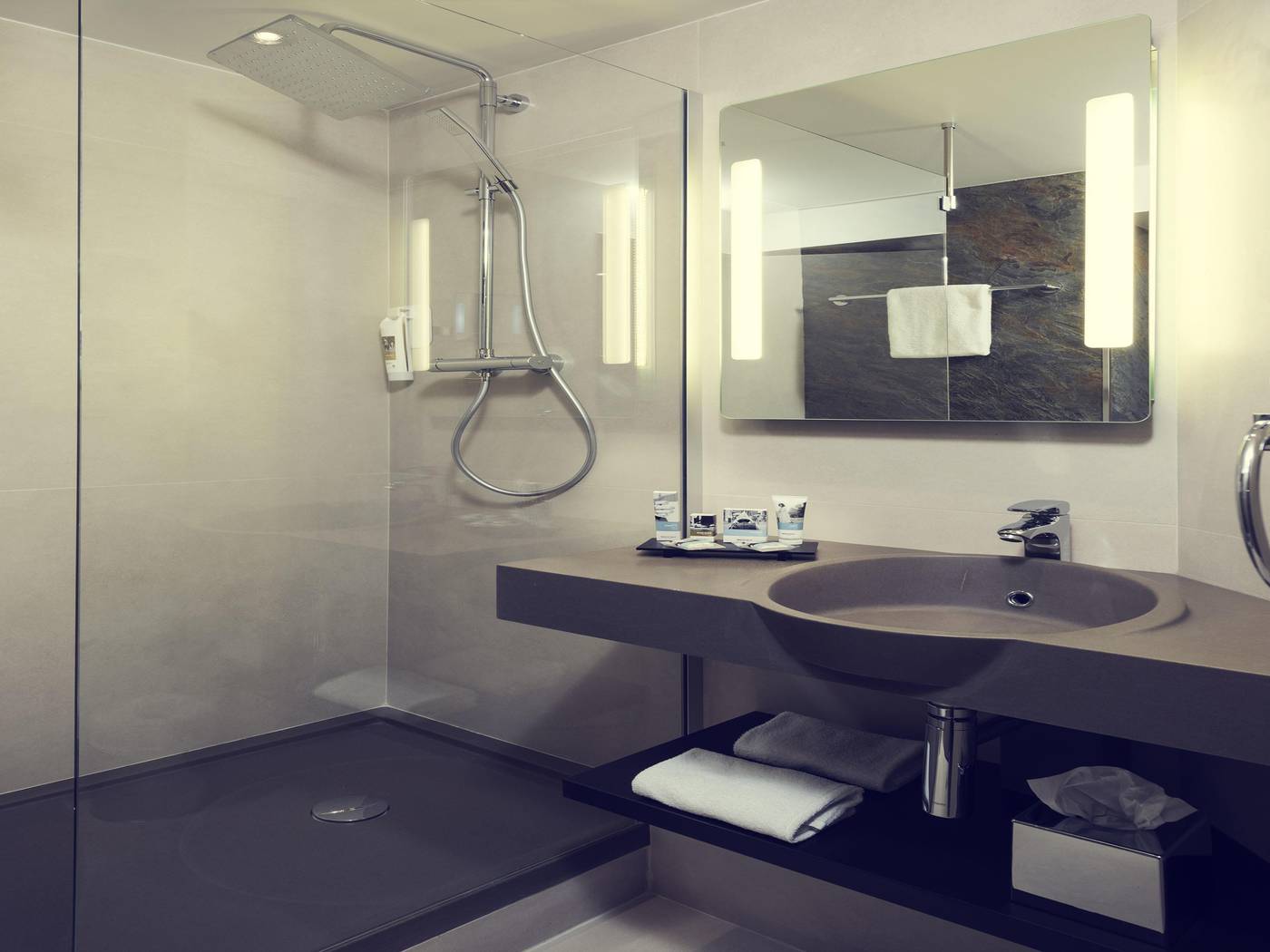 Hotel-Mercure-Paris-Porte-de-Pantin-Room-39