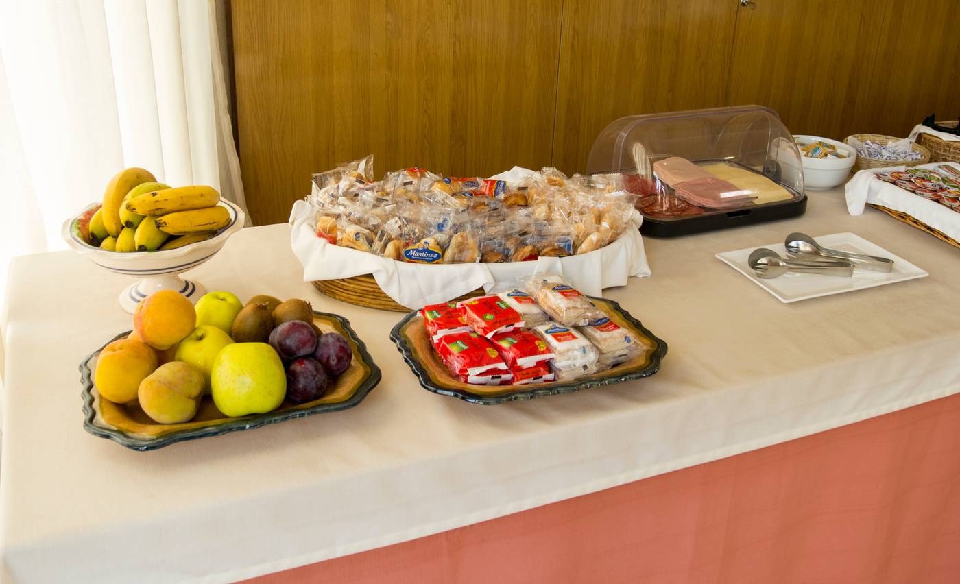 Hotel-Villas-La-Manga-Restaurant-28