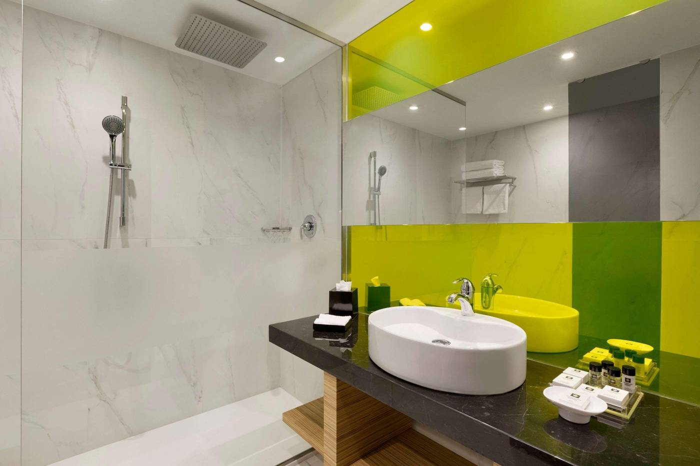 Wyndham-Grand-Athens-Room-52