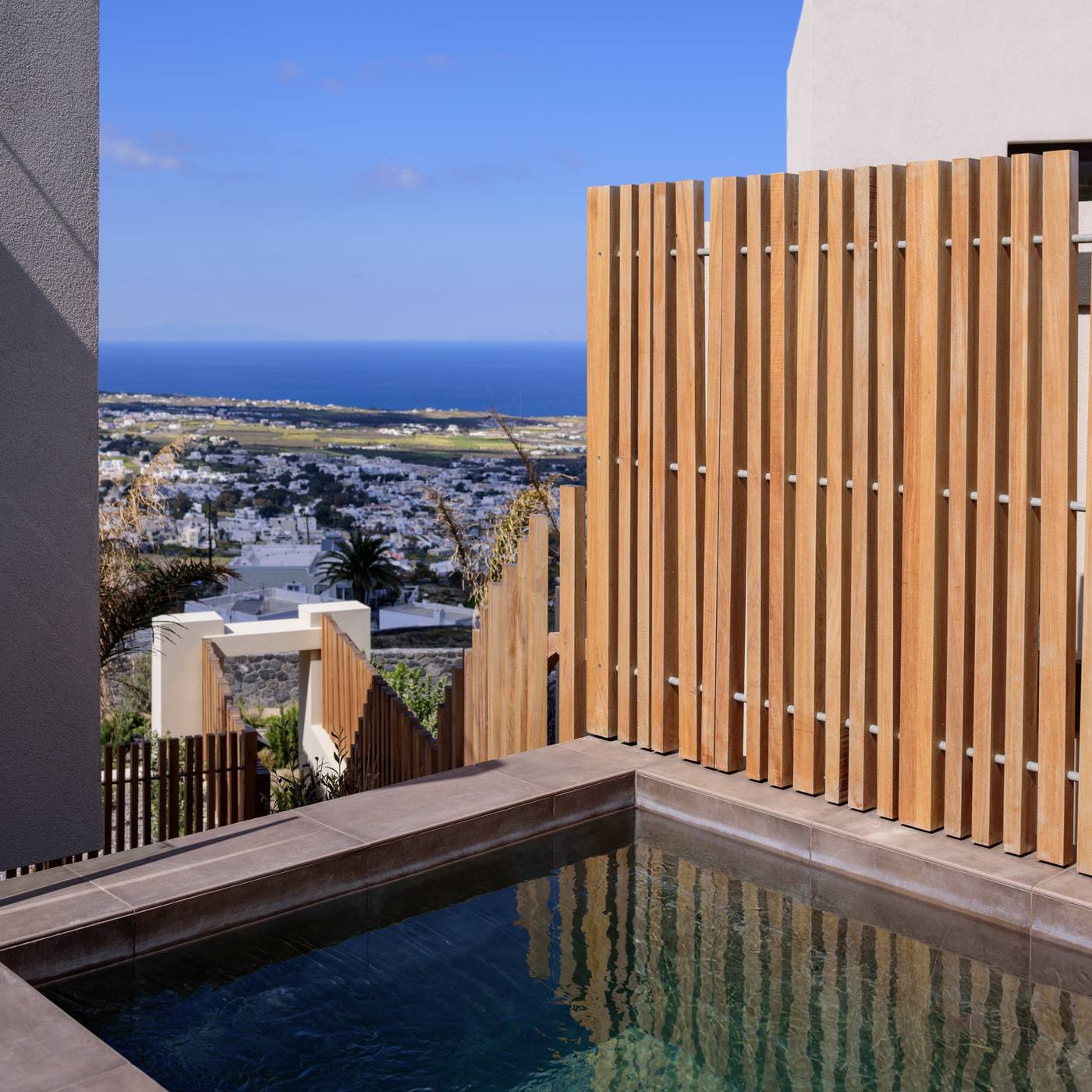 Apikia-Santorini-Room-12