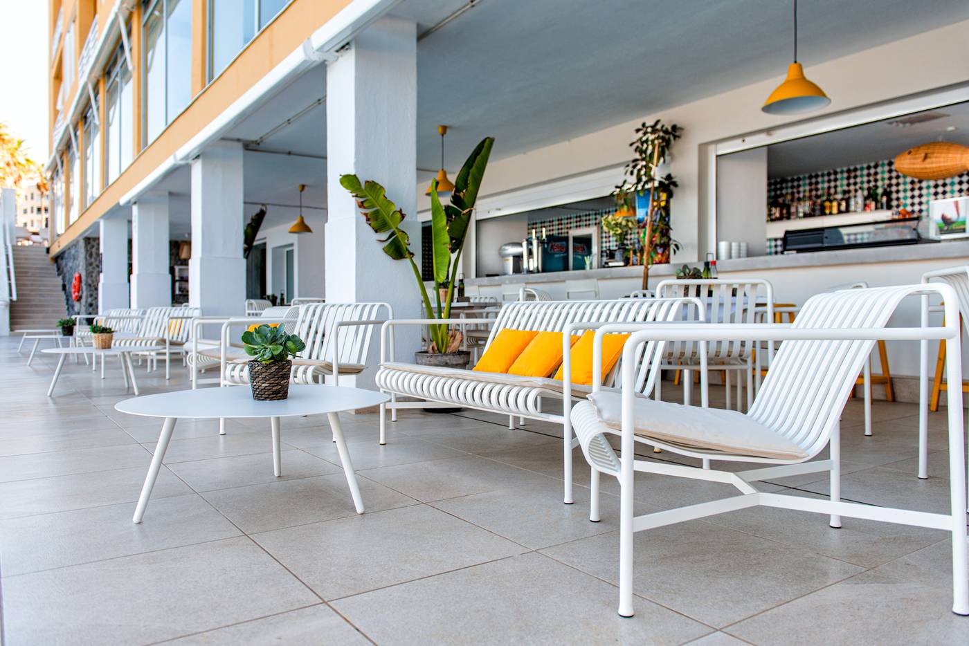 Atlantic-Holiday-Bar-15