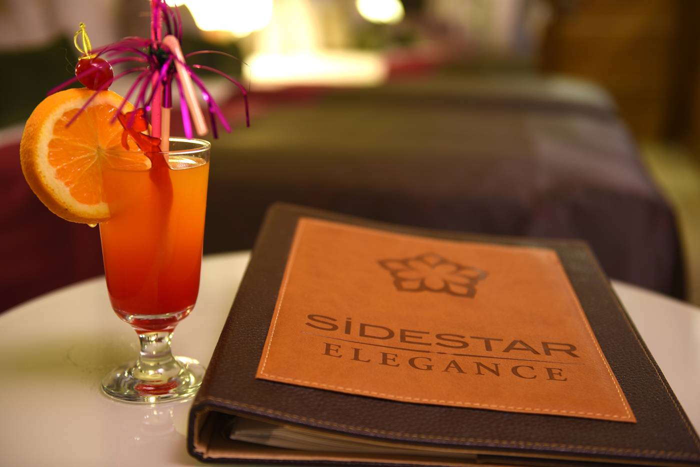 Side-Star-Elegance-Bar-46
