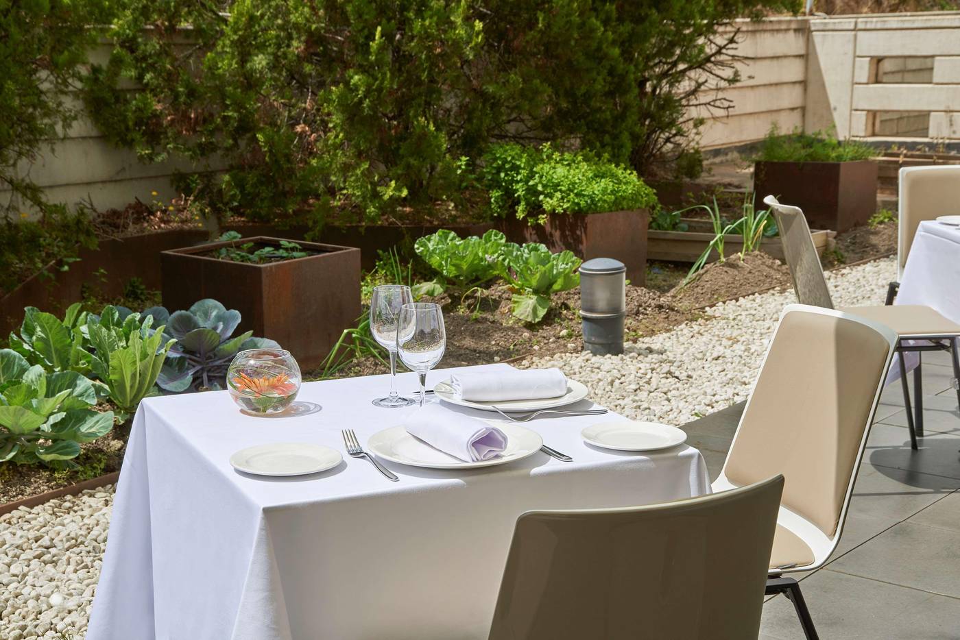 NH-Madrid-Las-Tablas-Restaurant-21