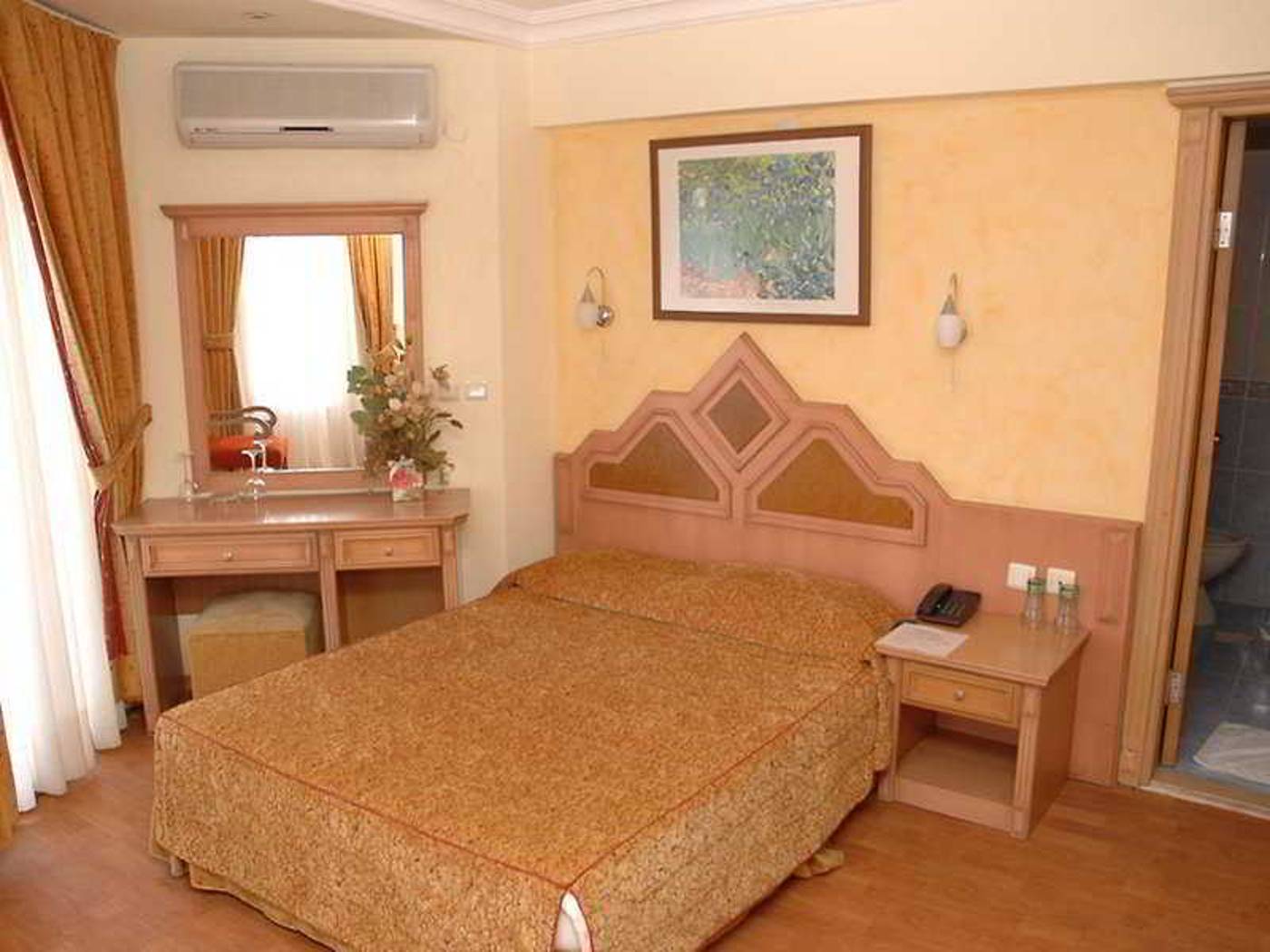 Geo-Beach-Hotel-Room-16