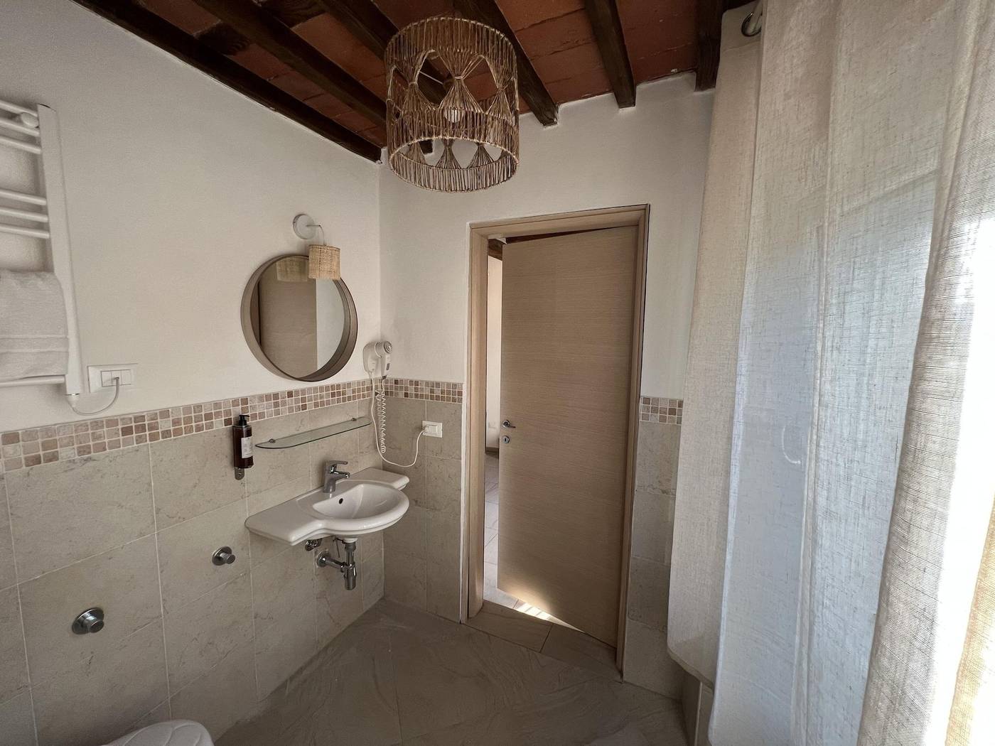 Verderame Rooms & Suite In Lucca-Italy-Lucca-Room-10
