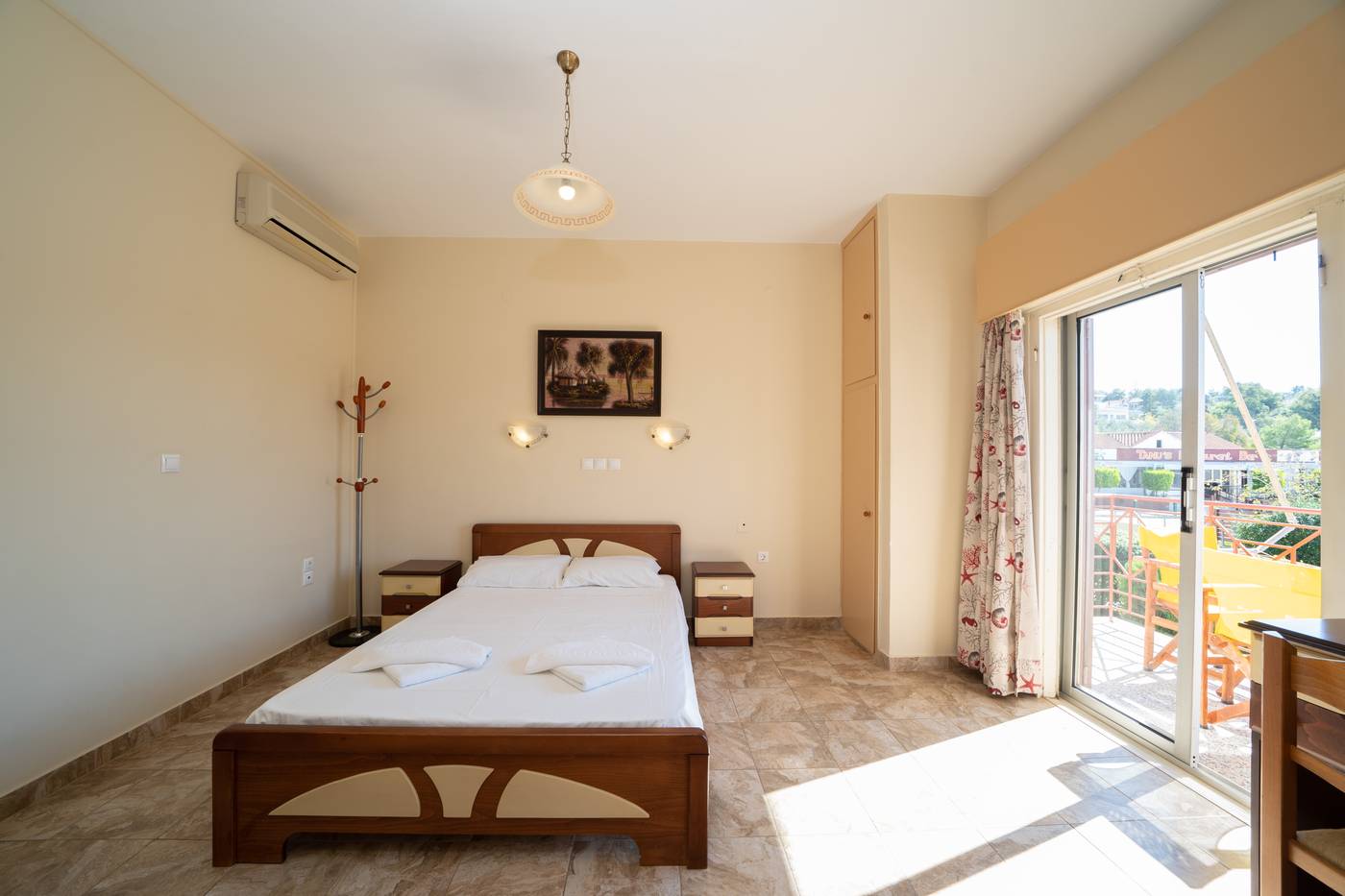 Lorenzo-Hotel---Apartments-Room-13