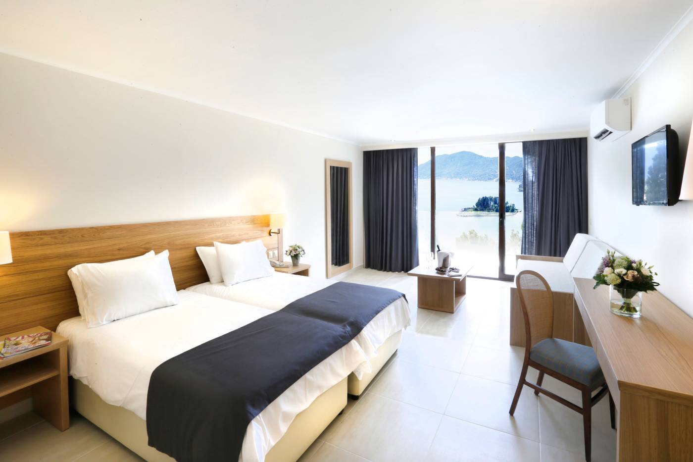 Corfu-Holiday-Palace-Room-33
