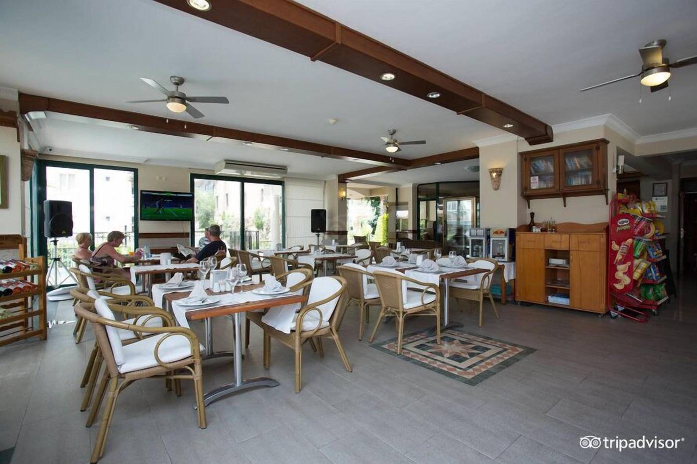 Aegean-Princess-Lobby-47