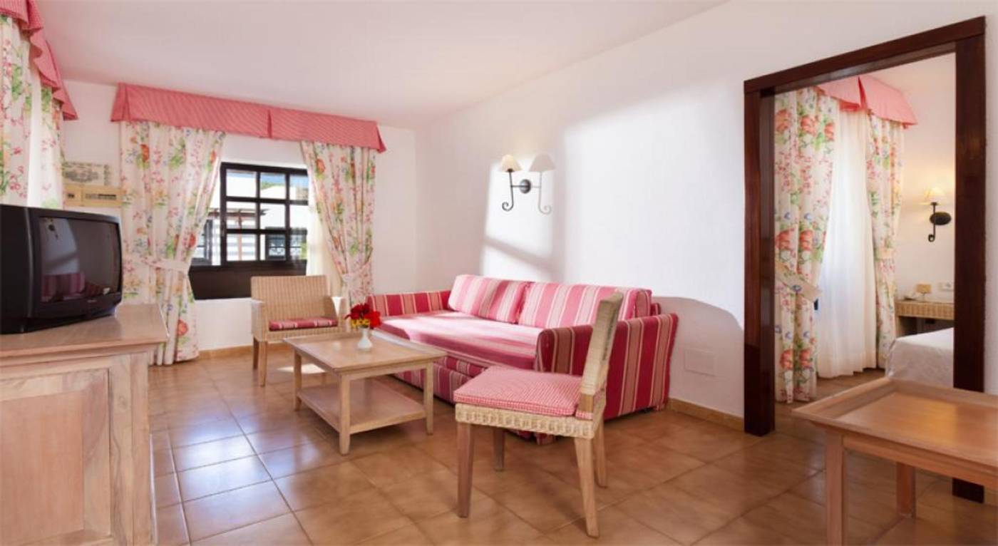 Elba---Premium-Suites---Adults-Only-Room-28