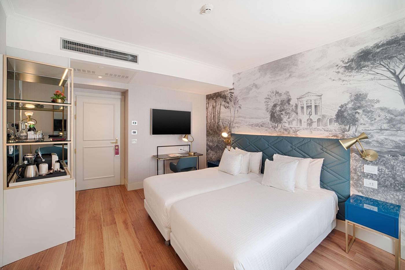 NH-Collection-Roma-Fori-Imperiali-Room-12