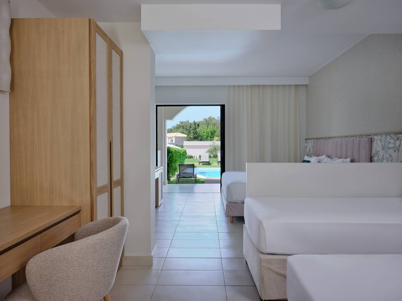 Eleon-Grand-Resort---Spa-Room-32