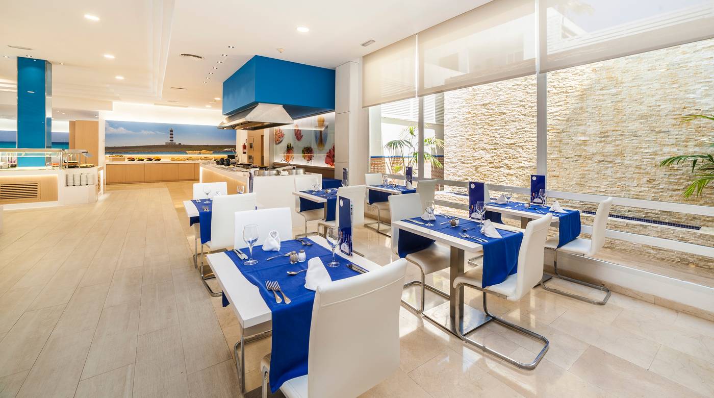 Globales-Lord-Nelson-Restaurant-27