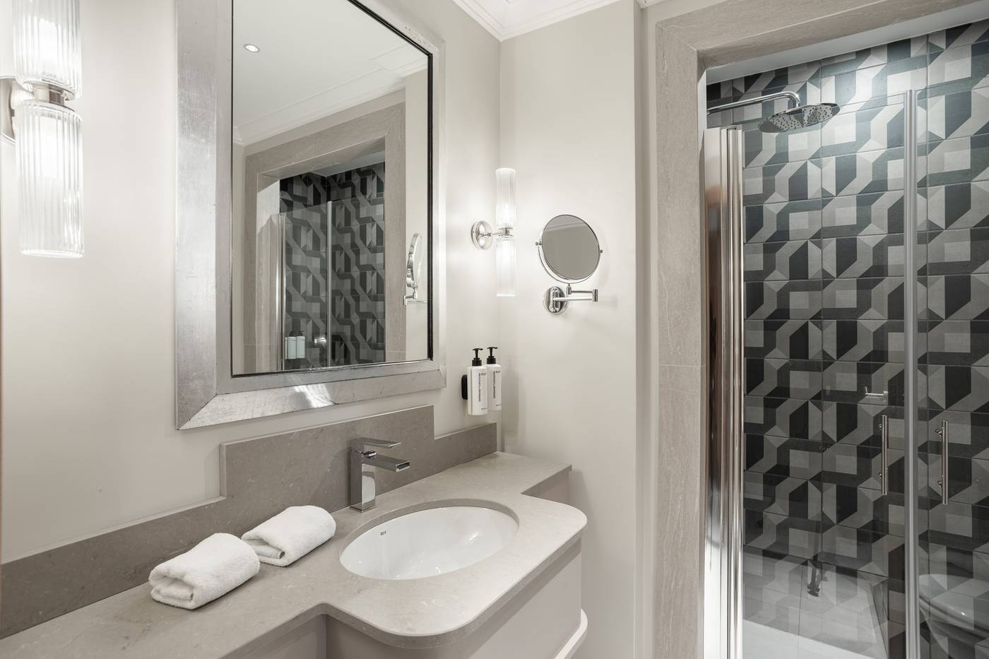 Capo-d-Africa---Colosseo-Room-26