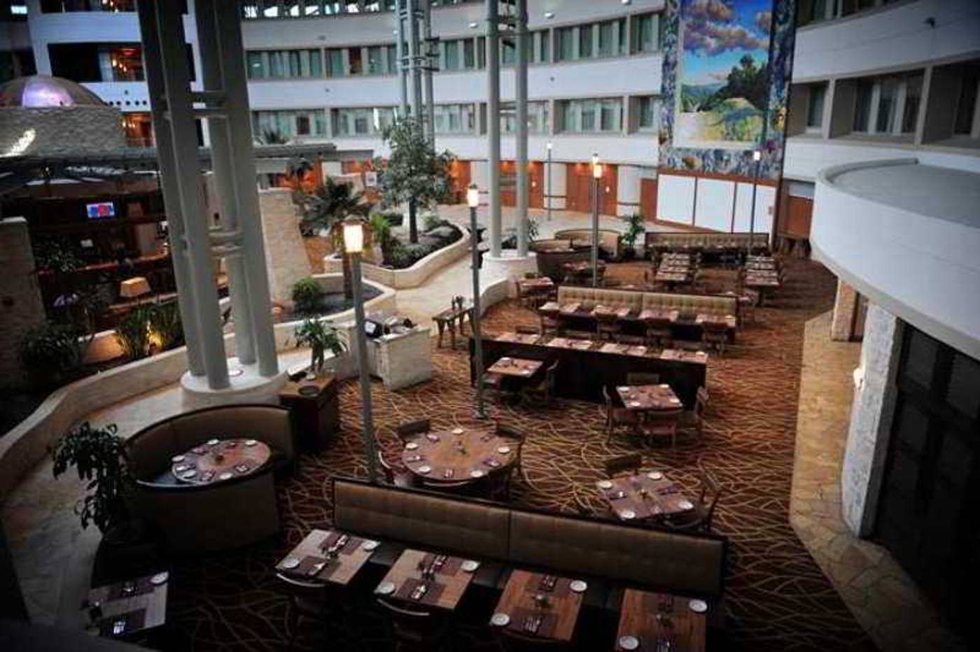 Hilton Austin Airport-United States-AUSTIN-General view-4