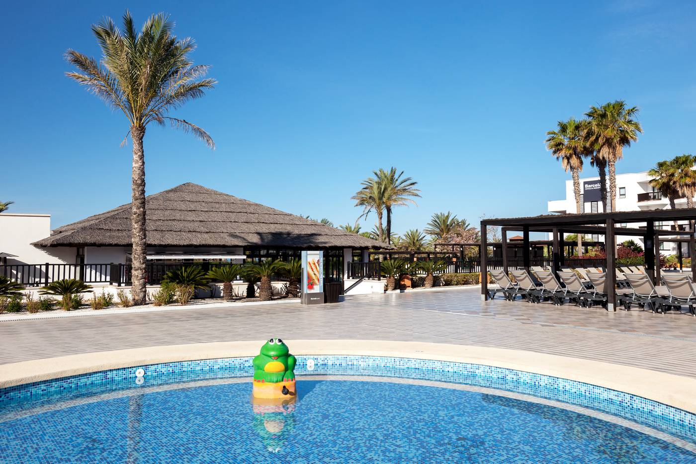 Barcelo-Cabo-de-Gata-Pool-2