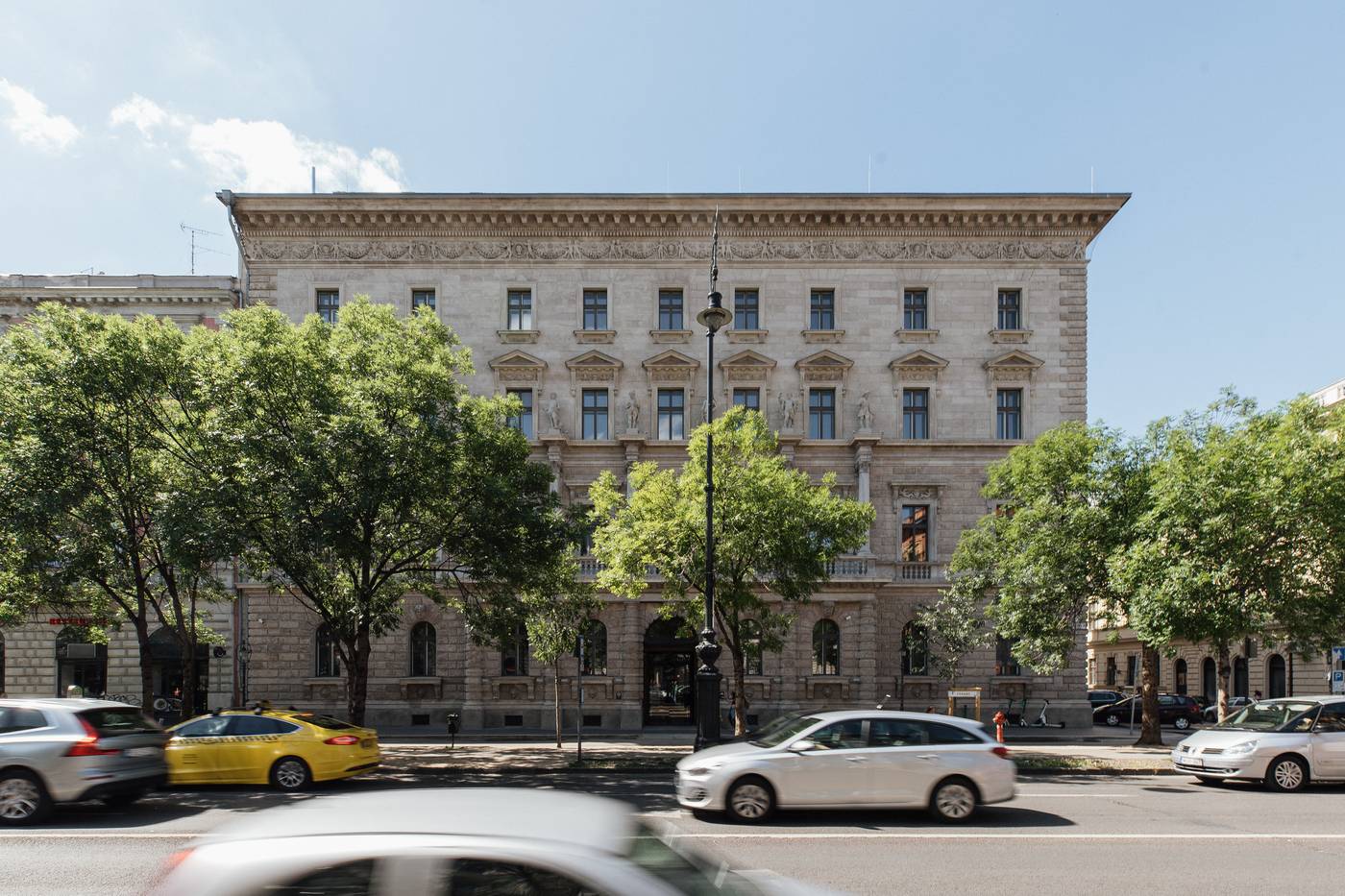 Hotel-Oktogon-Haggenmacher-General-view-6