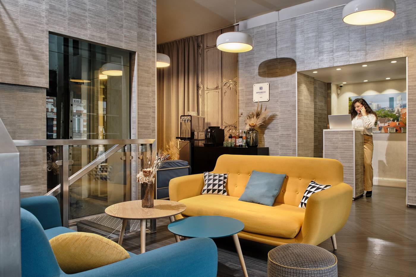 Hotel-Atrium-General-view-2