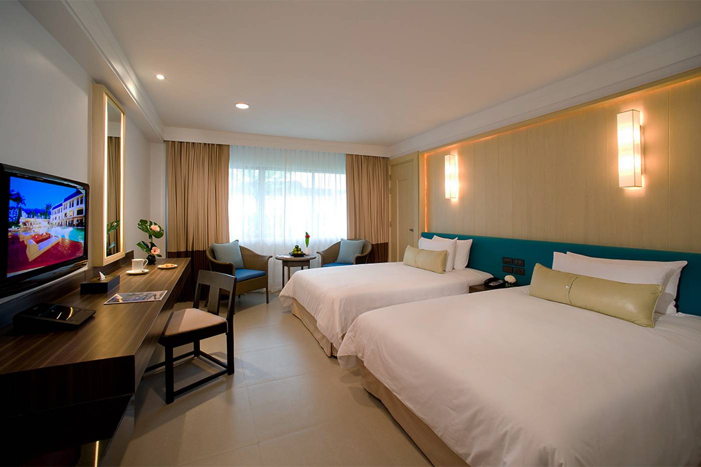 Centara Sawaddi Patong Resort