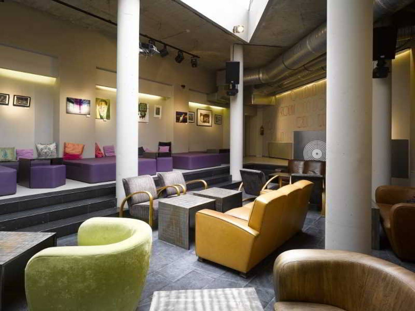 The-Icon-Hotel---Lounge-General-view-9