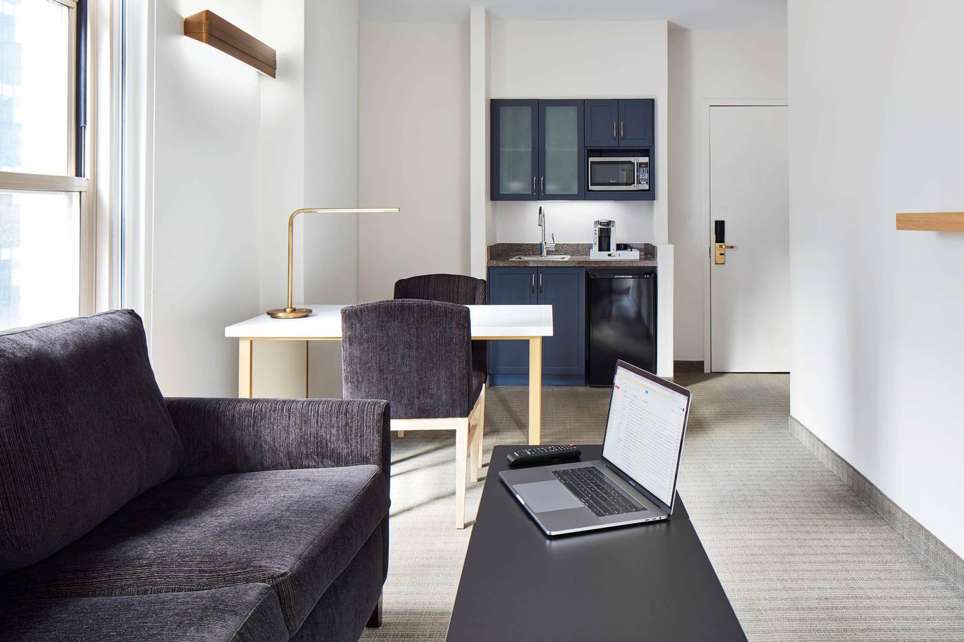 Radisson-Hotel-New-York-Wall-Street-Room-4