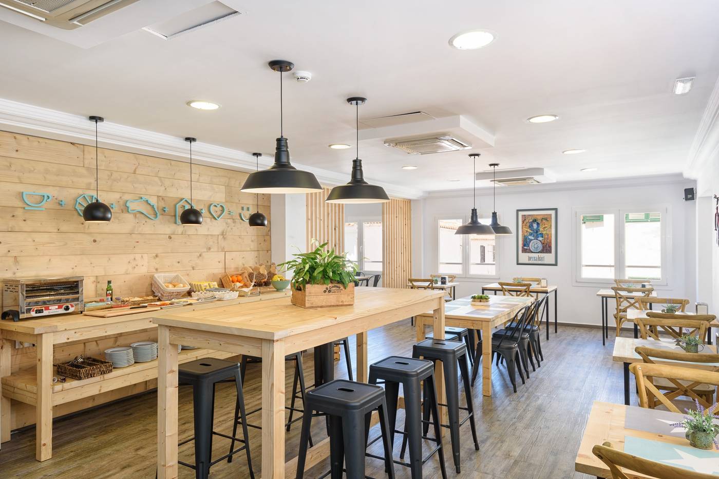 Hostal-JUME-Restaurant-43