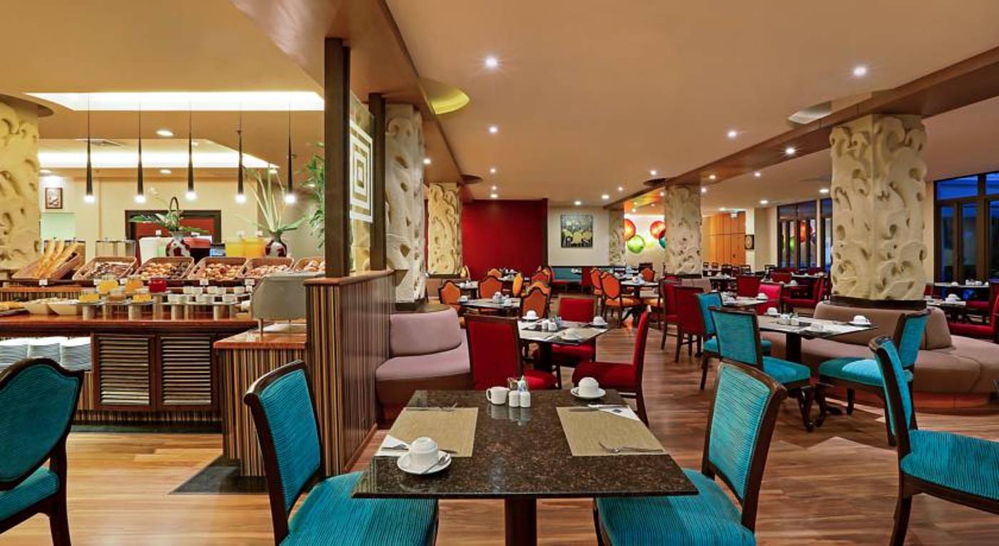 Novotel Phuket Vintage Park