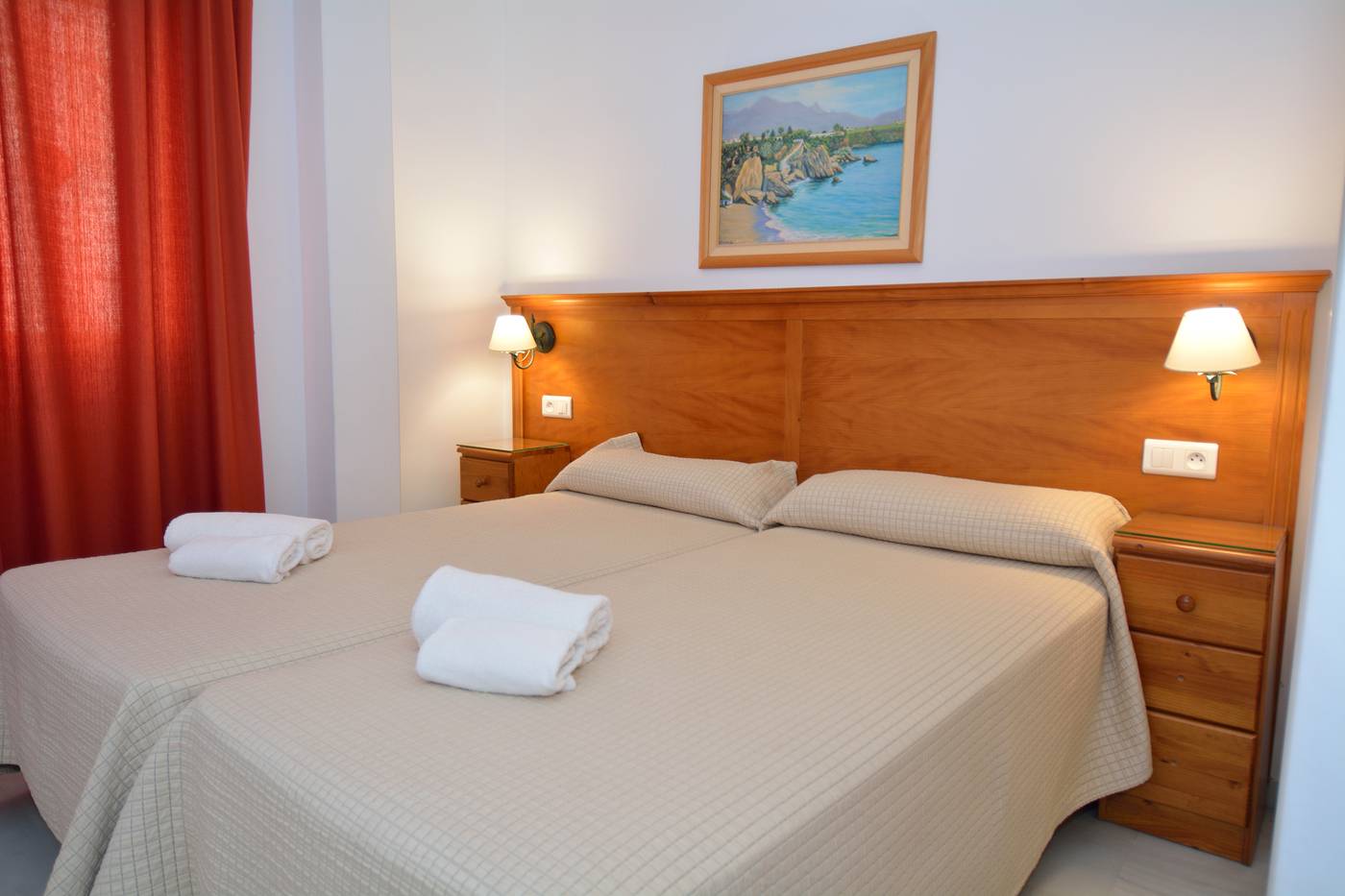 Apartamentos-HC-Burriana-Playa-Room-9