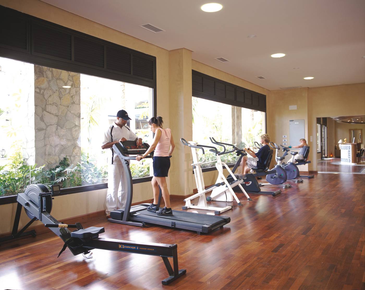 Hotel-GF-Gran-Costa-Adeje-Sports-and-Entertainment-77