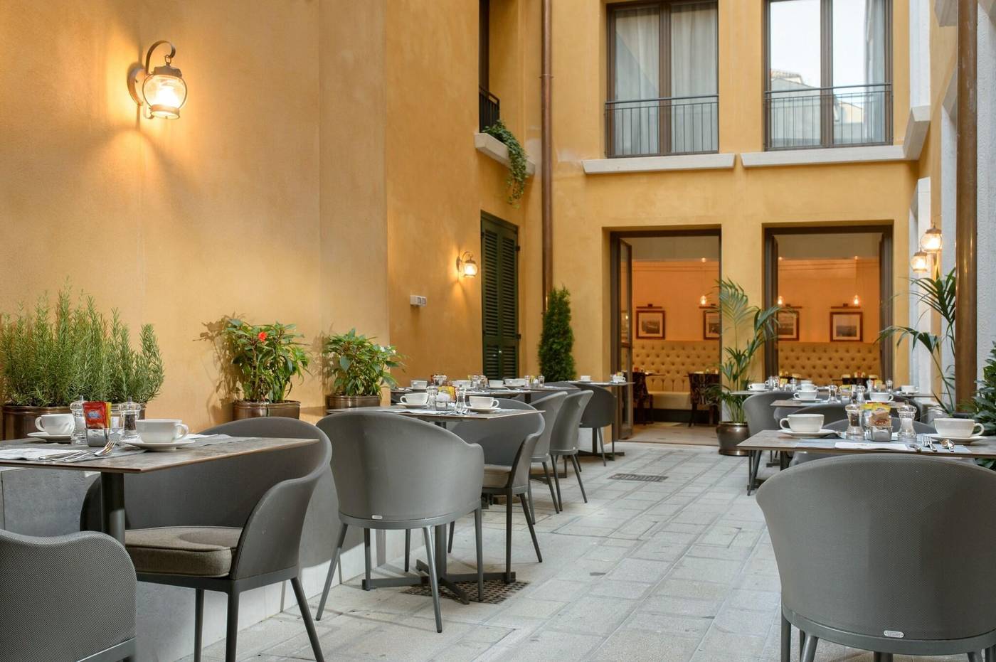 Palazzo-Veneziano-Restaurant-2